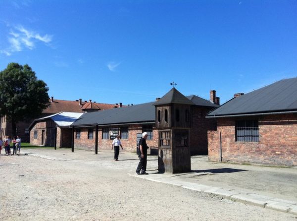 007_auschwitz_birkenau.jpg