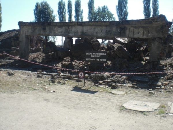 066_auschwitz_birkenau.jpg